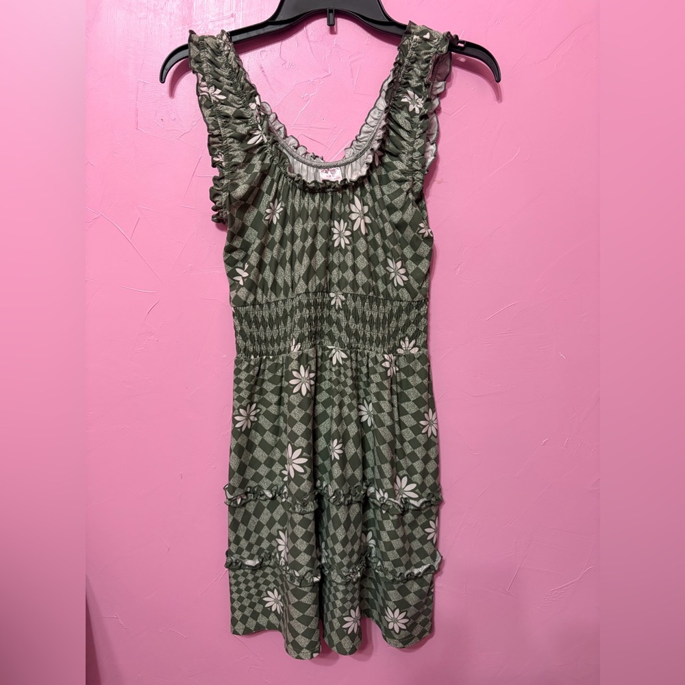 No Boundaries Junior Size S Floral Green Sleeveless Dress